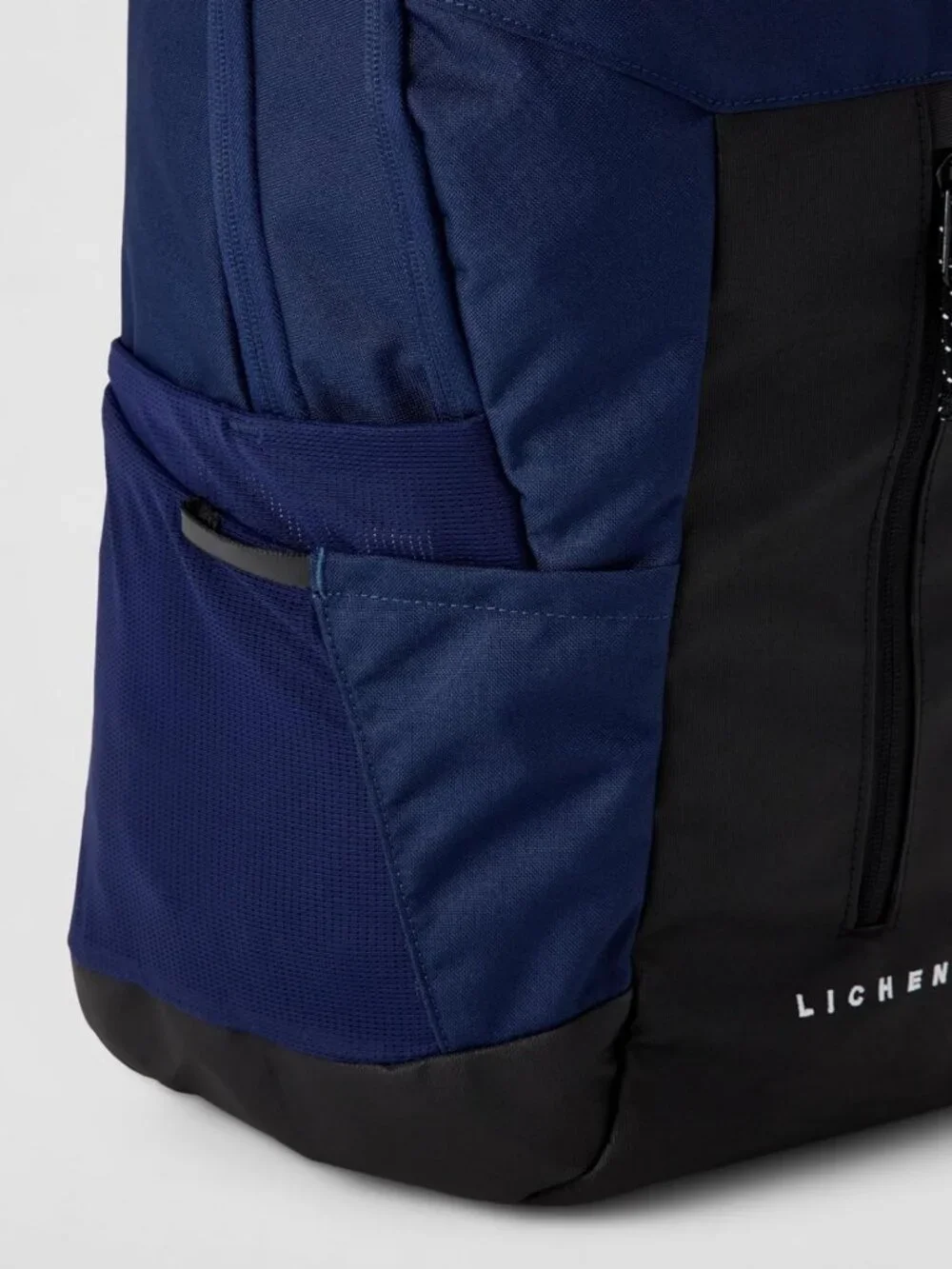 Stylish Summit Navy Daypack Backpack, Versatile One Size, Perfect for Hiking